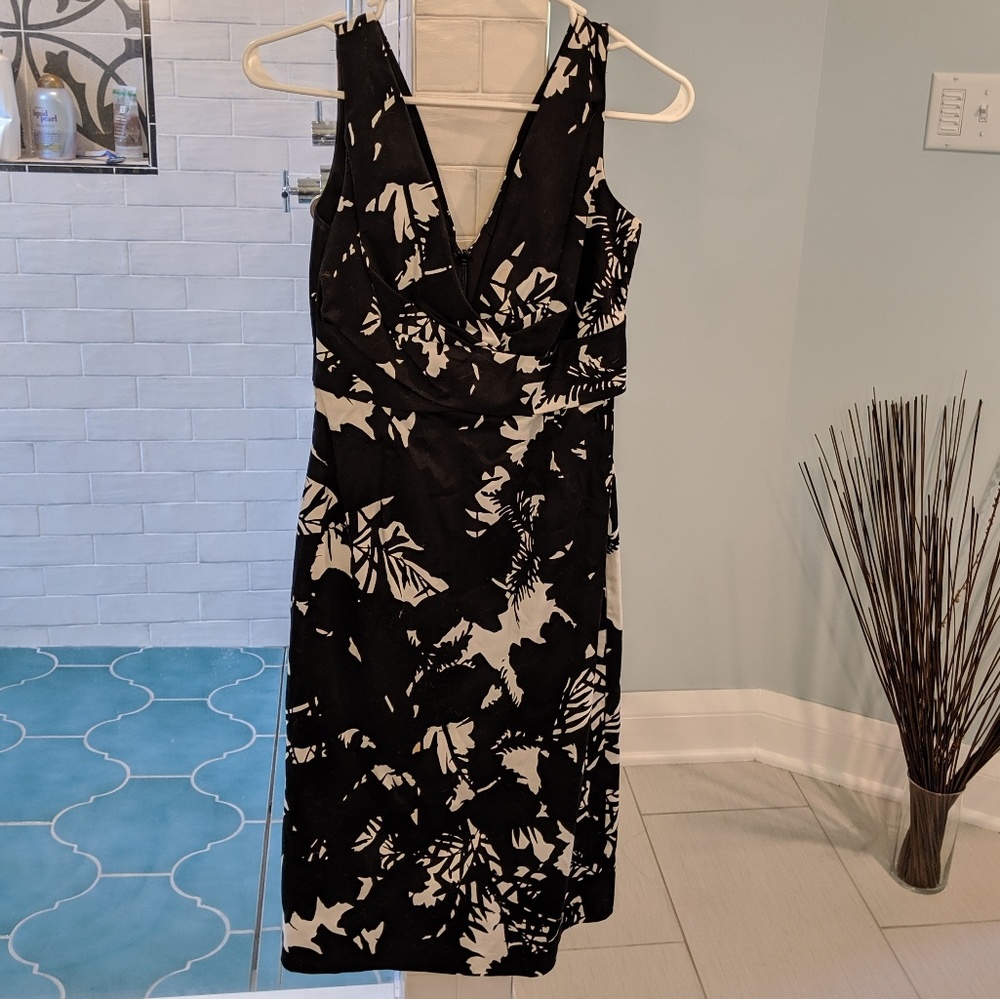 Knee length v neck dress